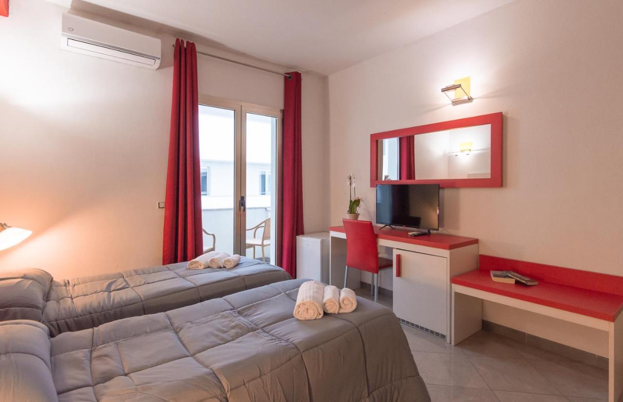 Delta Rooms Olbia Buitenkant foto
