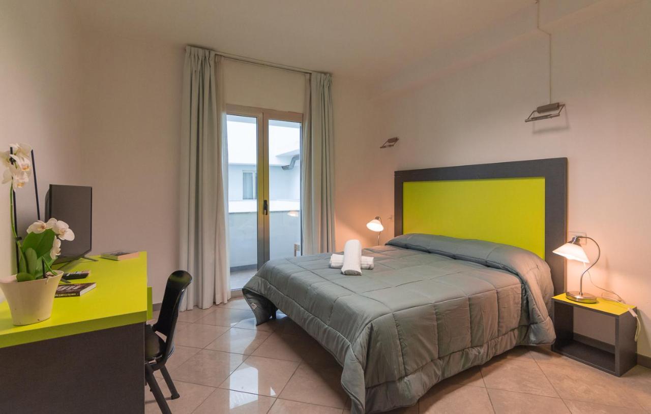 Delta Rooms Olbia Buitenkant foto