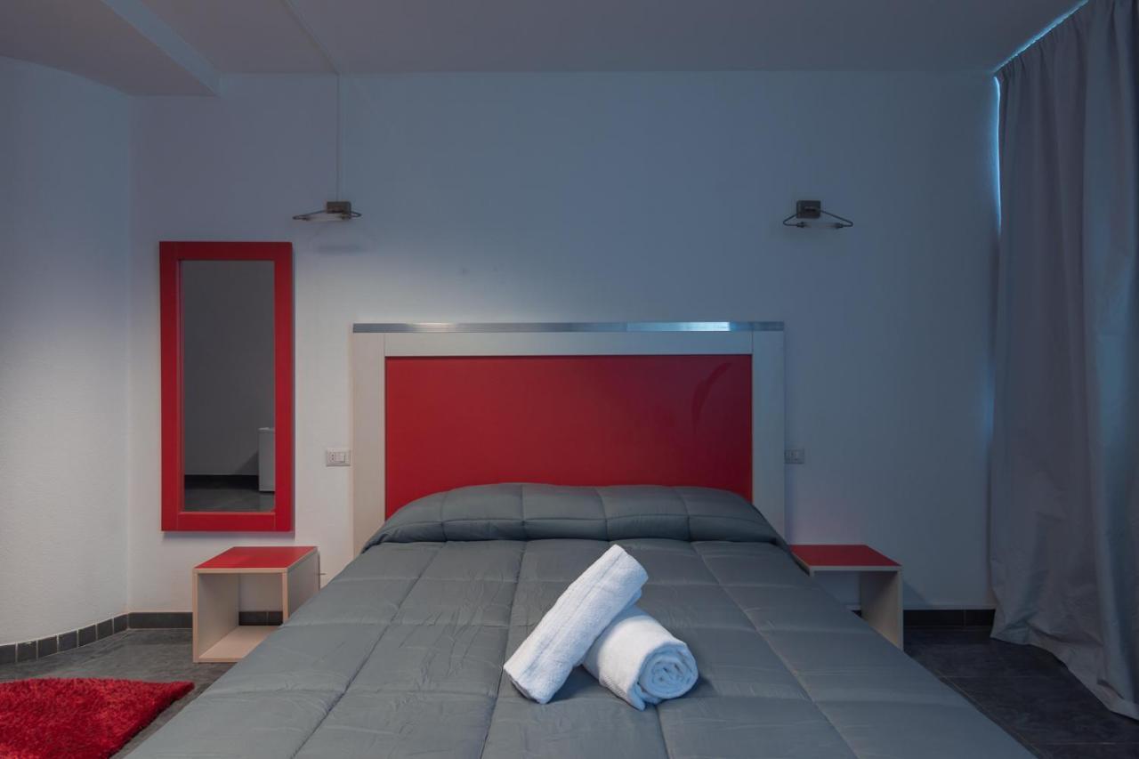 Delta Rooms Olbia Buitenkant foto