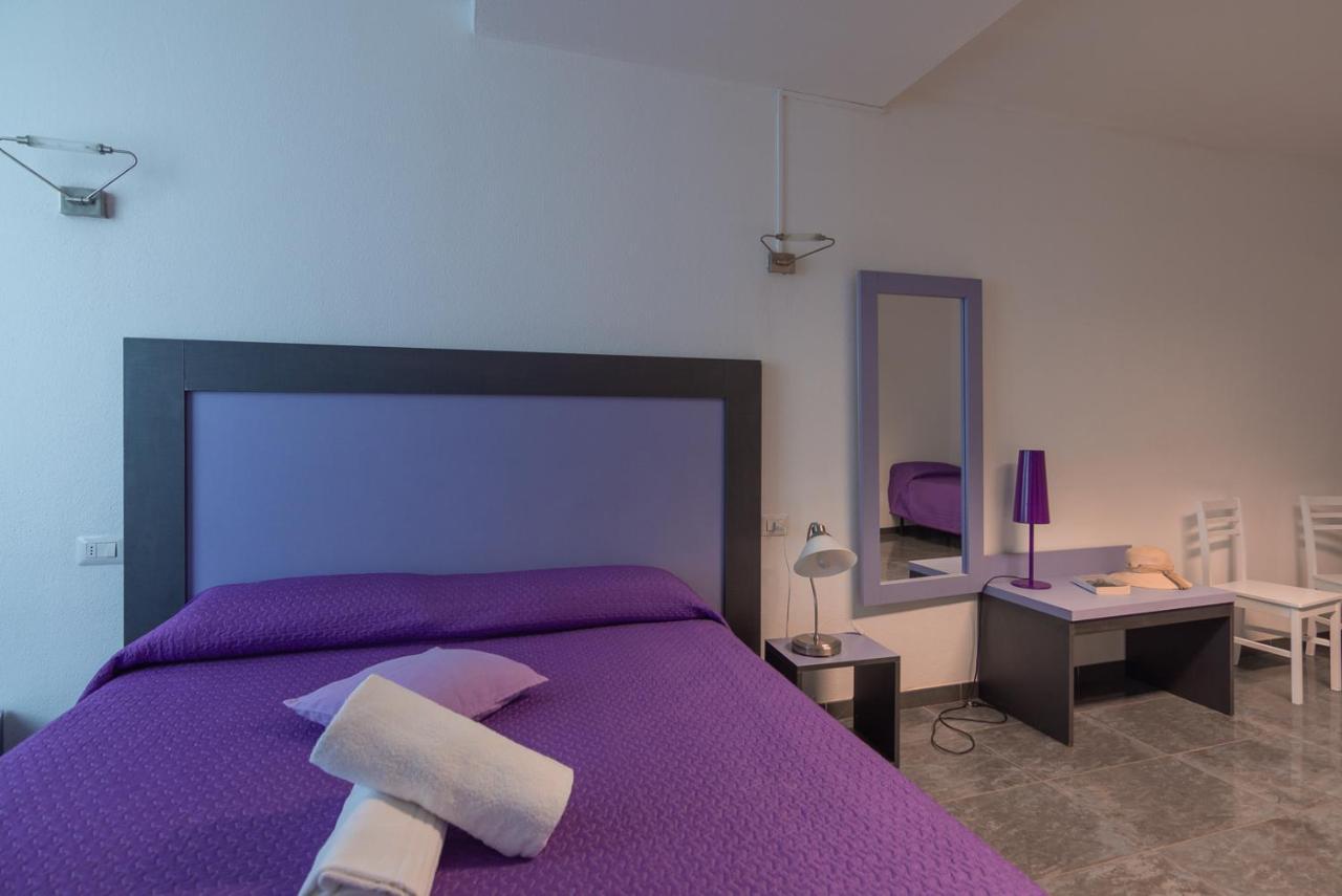 Delta Rooms Olbia Buitenkant foto