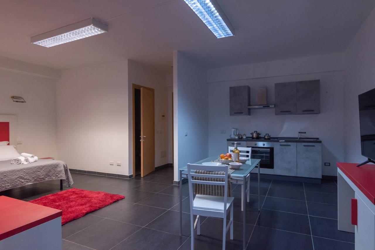 Delta Rooms Olbia Buitenkant foto