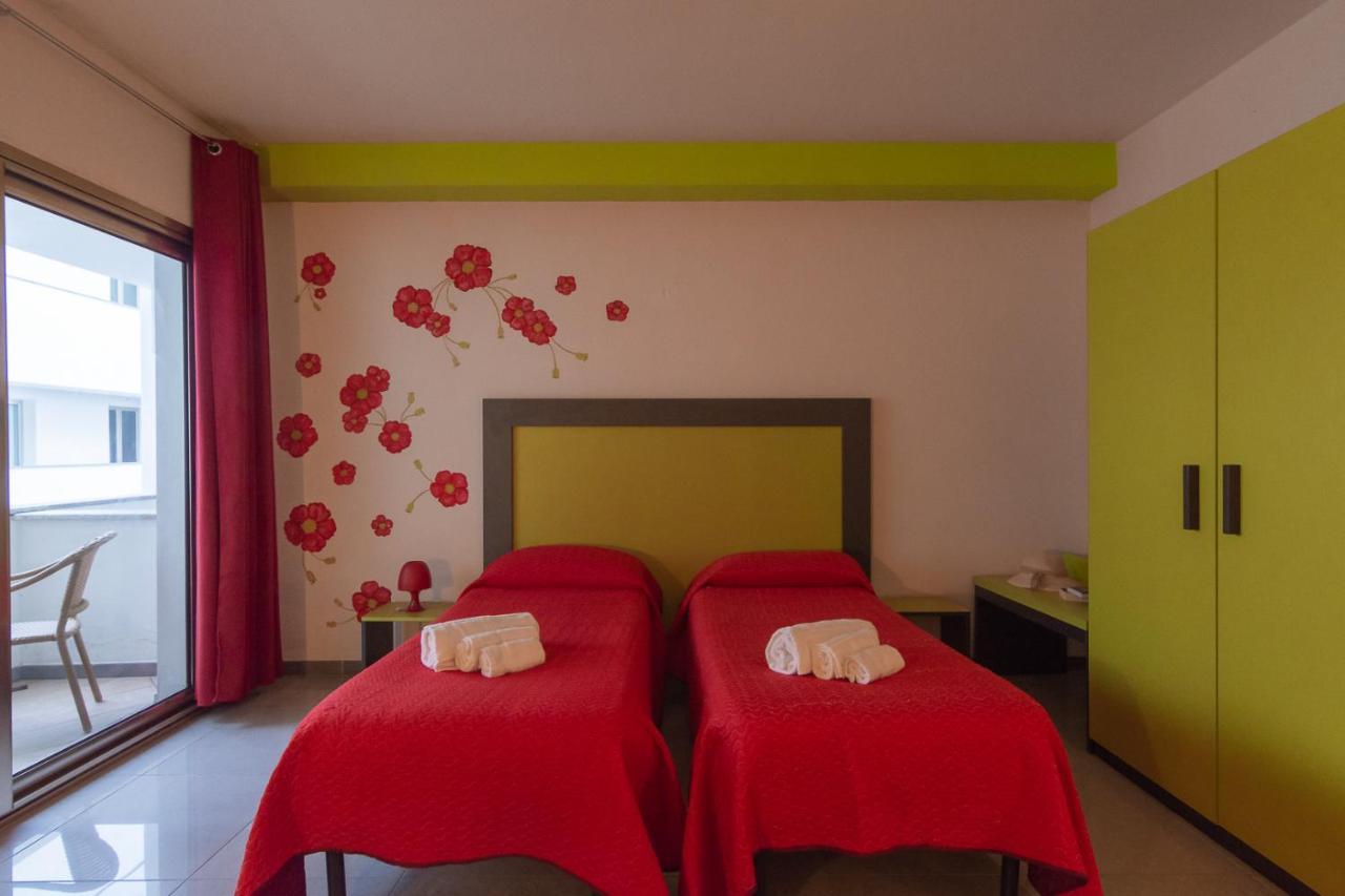 Delta Rooms Olbia Buitenkant foto